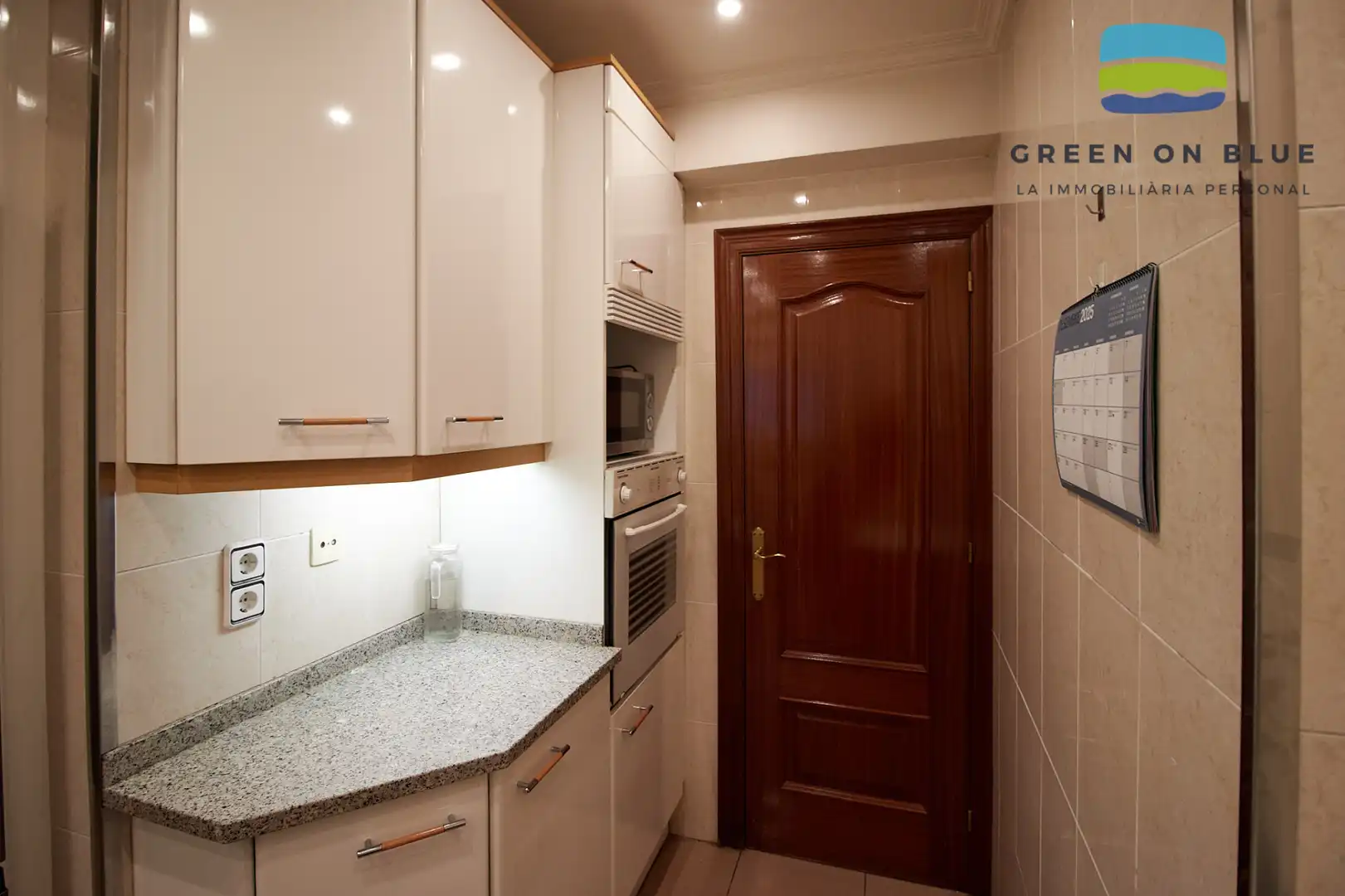 Cocina de Piso en venta en Figueres con Aire acondicionado, Balcón y Alarma