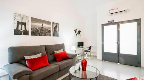 Foto 5 de Estudio de alquiler en Pueblo Nuevo, Madrid