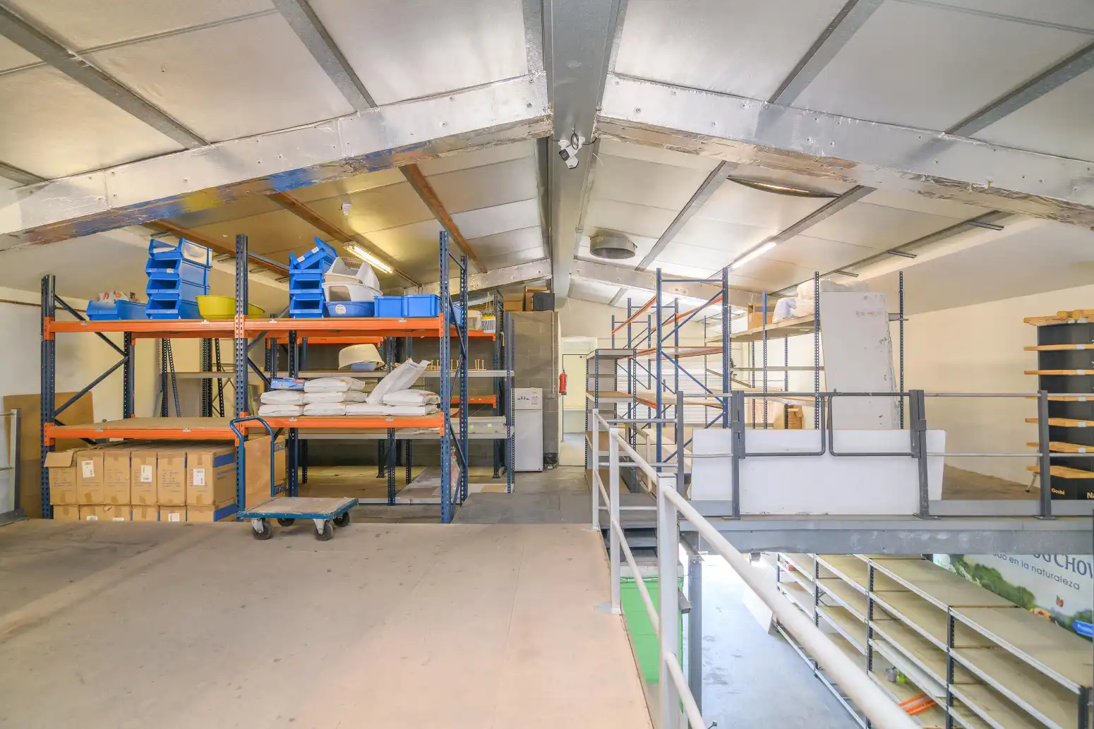Fabrikhallen zur Miete in Viladecans