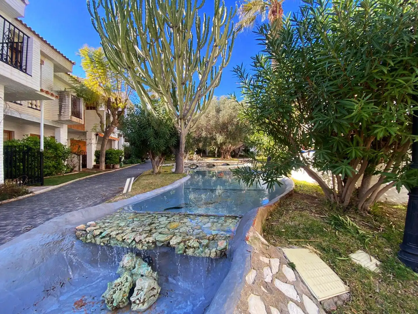 Piscina de Casa o chalet en venta en Santa Pola con Aire acondicionado, Calefacción y Jardín privado