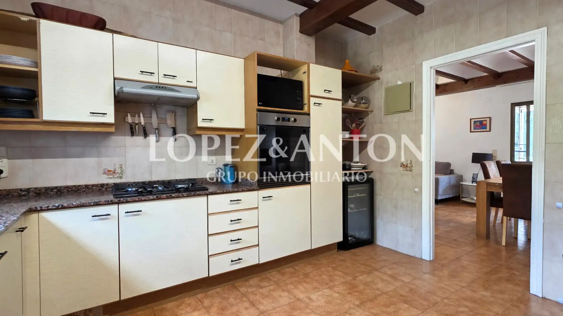Cocina de Casa o chalet en venta en Paterna con Aire acondicionado, Jardín privado y Terraza