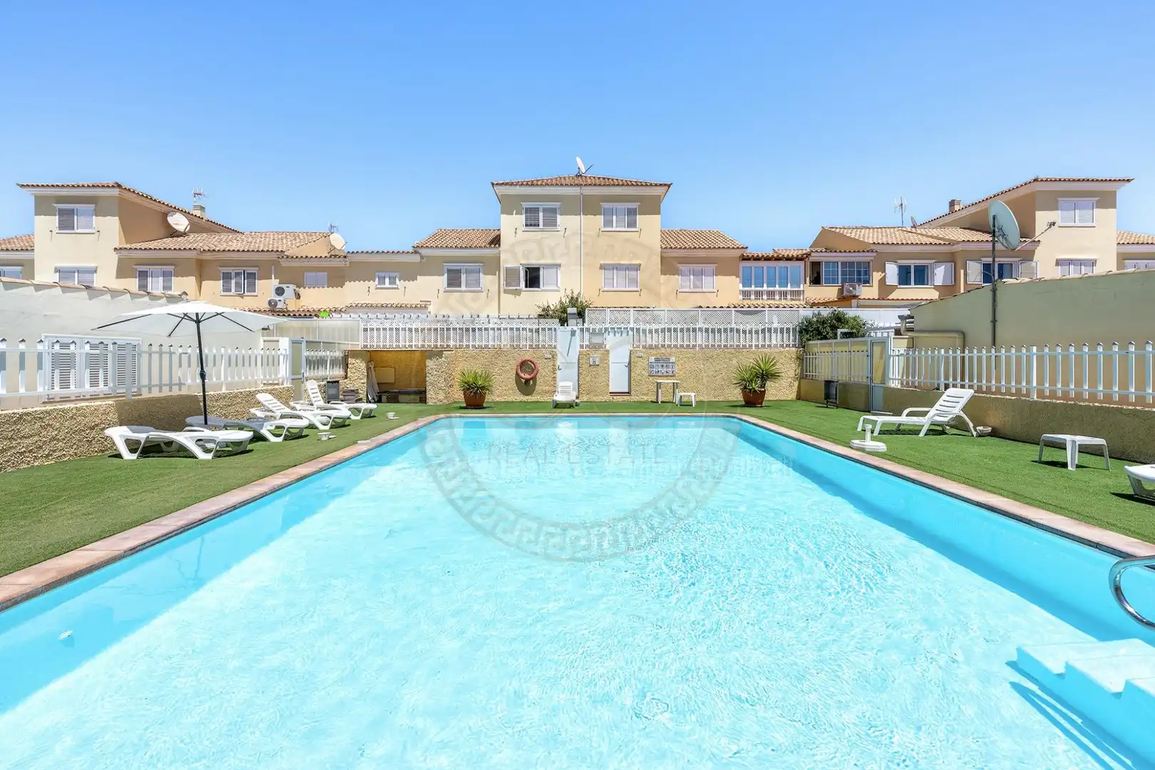 Piscina de Casa adosada en venta en San Bartolomé de Tirajana con Aire acondicionado, Jardín privado y Terraza
