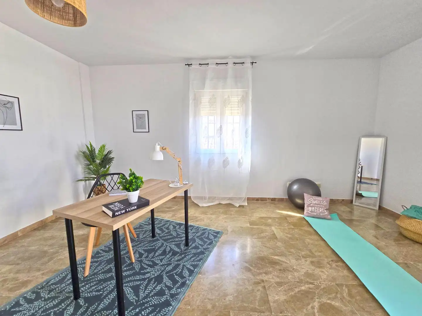 Living room of Detached homes for sale in Alcalá del Río