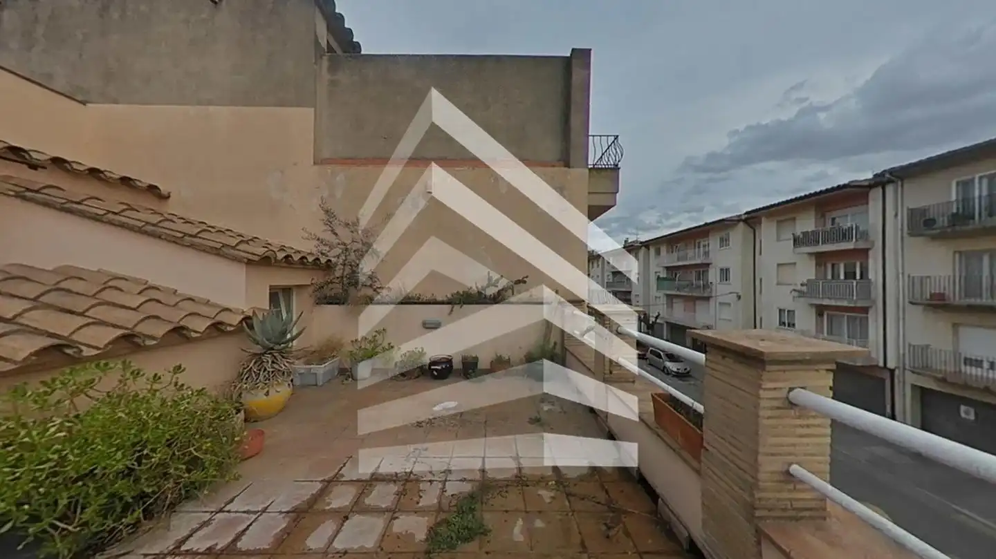 Casa amb terrassa en venda a calle Figueres, imagen 51