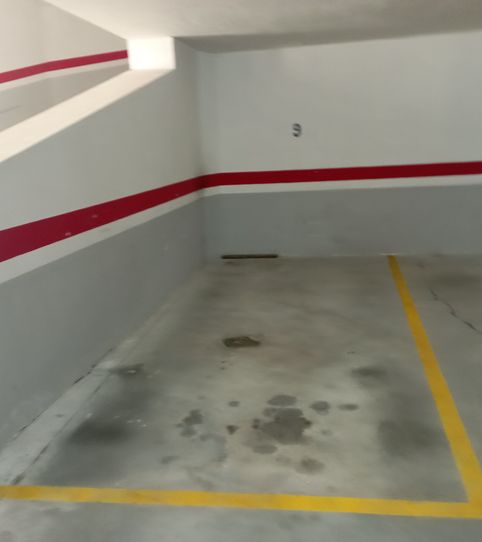 Foto 2 de Garaje de alquiler en Rúa Do Ru Curbeiro, 1, Foz, Lugo