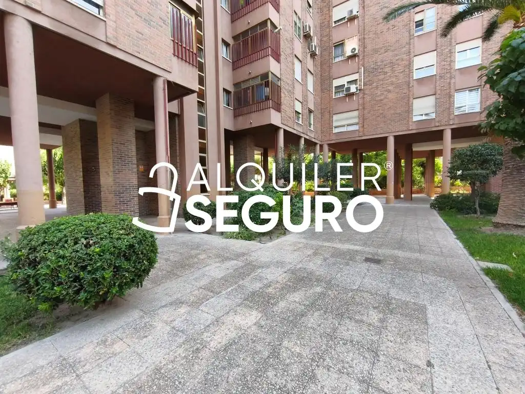Pis amb ascensor de lloguer a Orihuela, imagen 2