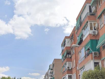 Exterior view of Flat for sale in San Fernando de Henares  with Air Conditioner and Terrace