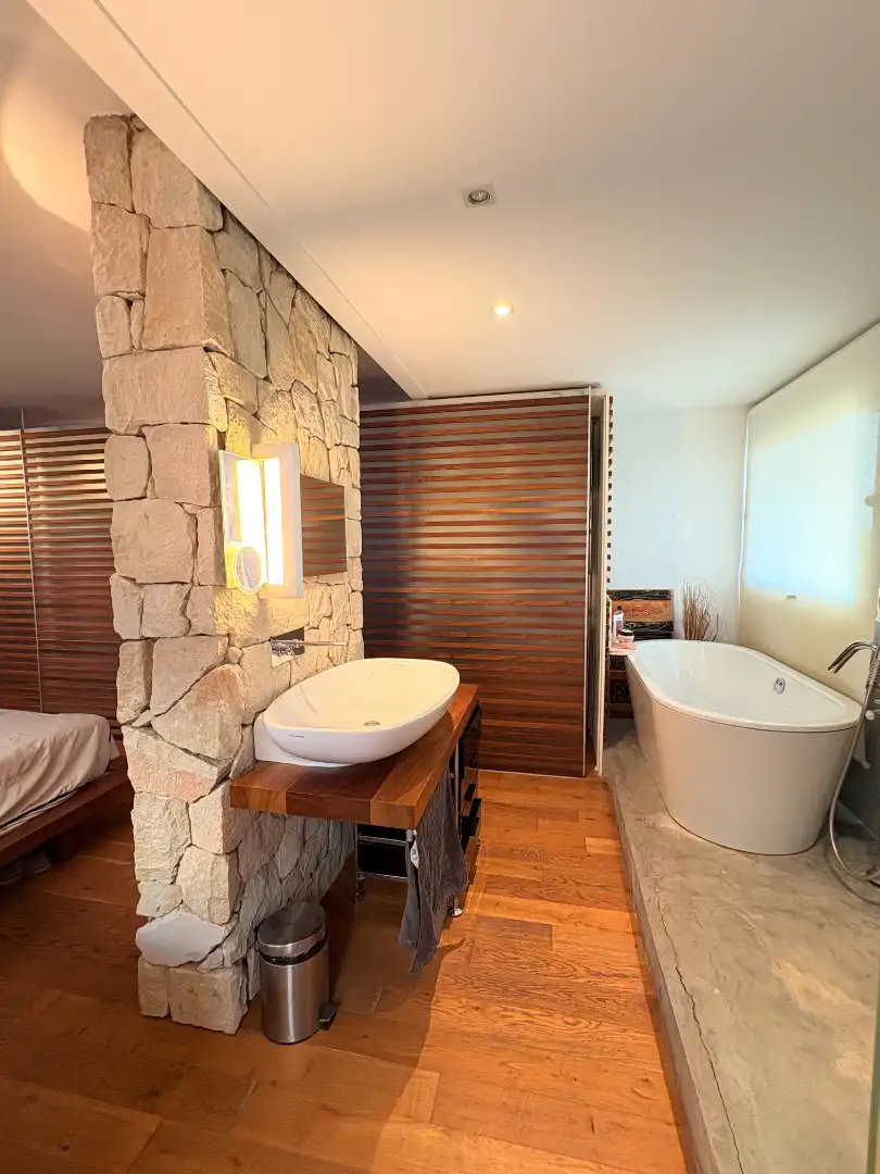 Baño de Casa o chalet de alquiler en Chiva con Aire acondicionado, Calefacción y Parquet