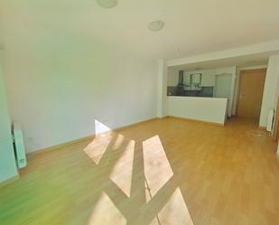 Living room of Flat for sale in Girona Capital  with Heating and Oven