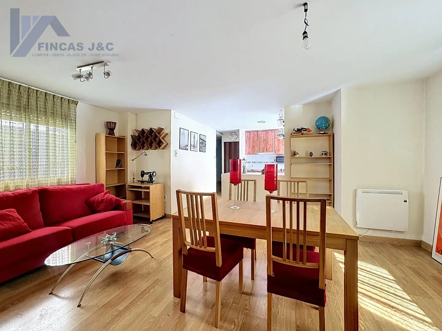 Sala de estar de Piso en venta en Zaragoza con Calefacción