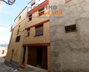 Exterior view of Single-family semi-detached for sale in Artesa de Segre  with Storage room, Furnished and Oven