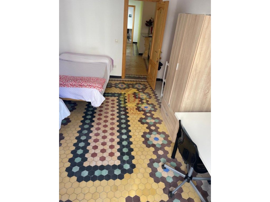 Bedroom of Flat to share in Salamanca Capital