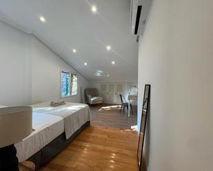 Bedroom of Flat to share in  Madrid Capital  with Air Conditioner, Heating and Private garden
