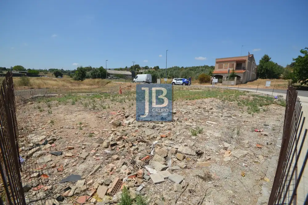 Terreny residencial en venda a Avenida Castella, imagen 6