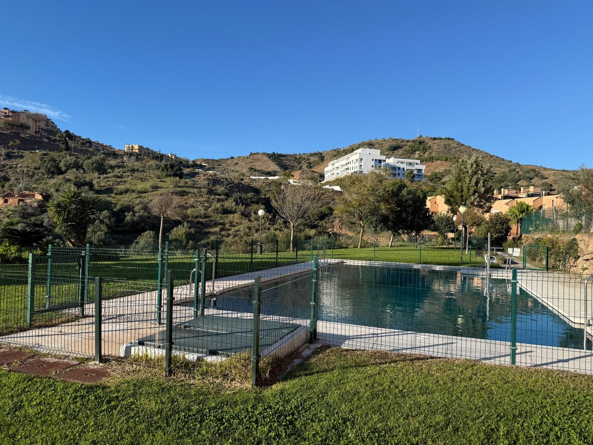 Swimming pool of Flat for sale in Rincón de la Victoria  with Private garden, Terrace and Balcony