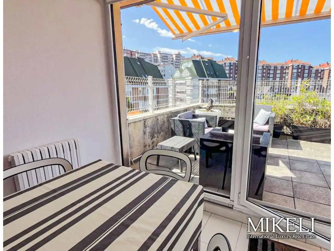 Flat for rent in Avenida Infantes, Los Castros