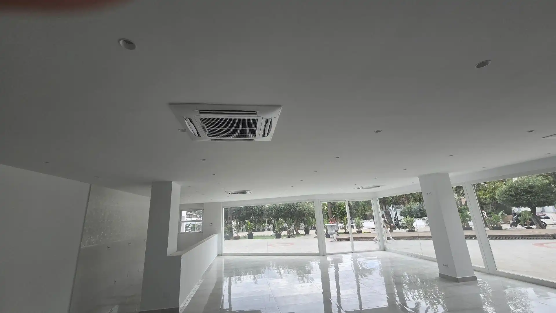 Local comercial en alquiler en Nueva Andalucía, imagen 47