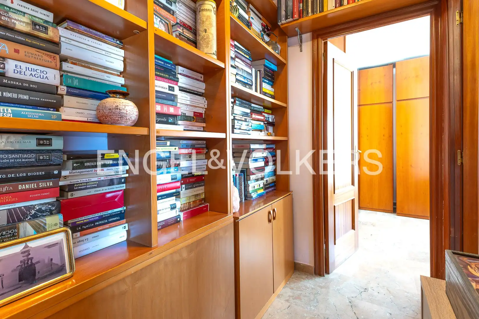 Wohnung zum Verkauf in Mataró mit Klimaanlage, Heizung und Terrasse