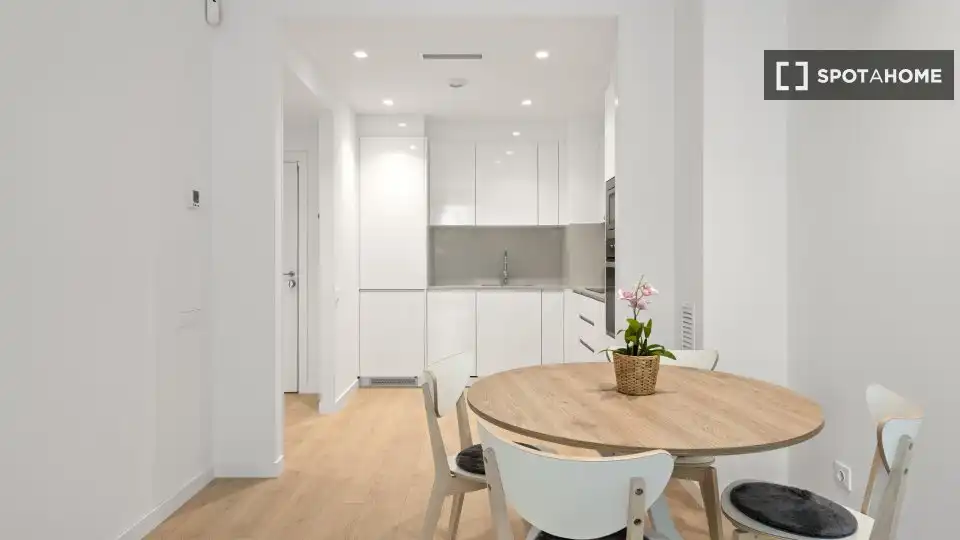 Flat with terrace to rent in Sant Martí, imagen 15