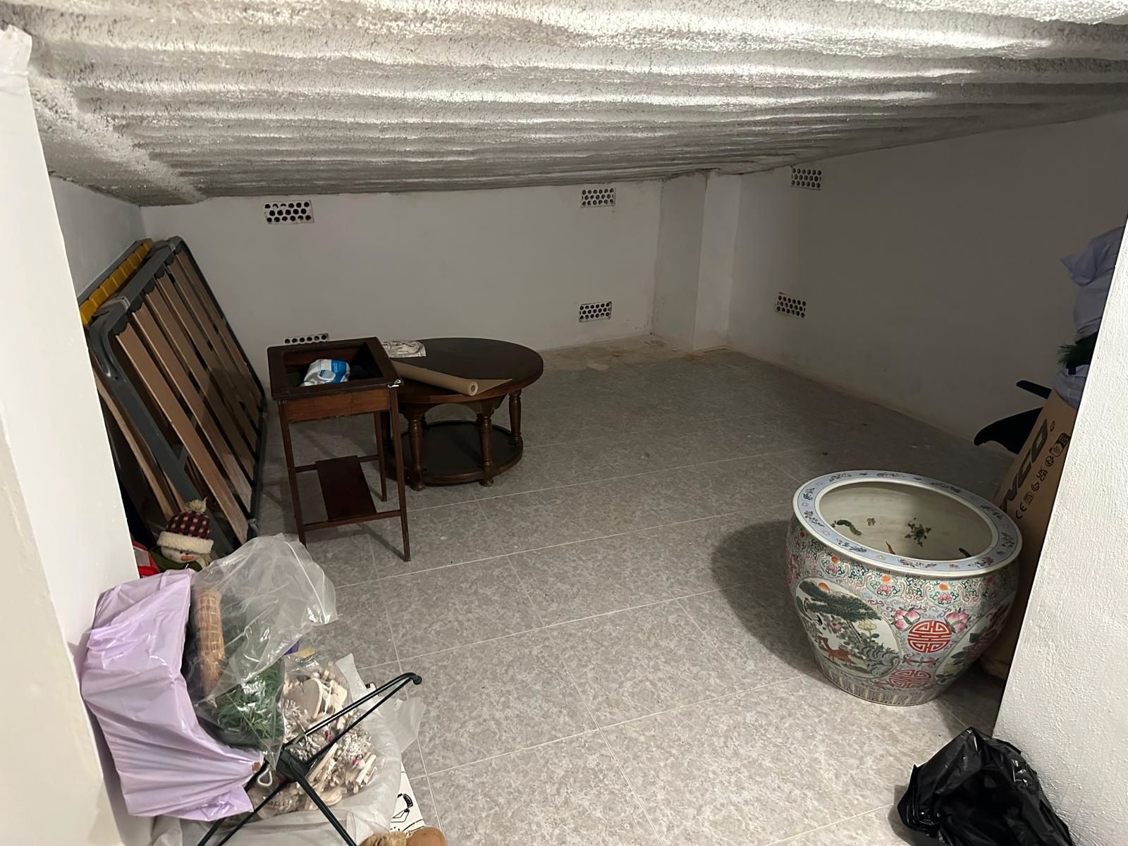 Box room for sale in Burgos Capital