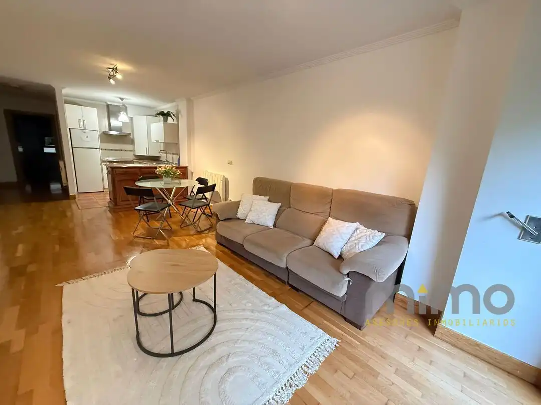 Sala de estar de Piso en venta en Errenteria con Calefacción, Trastero y Balcón
