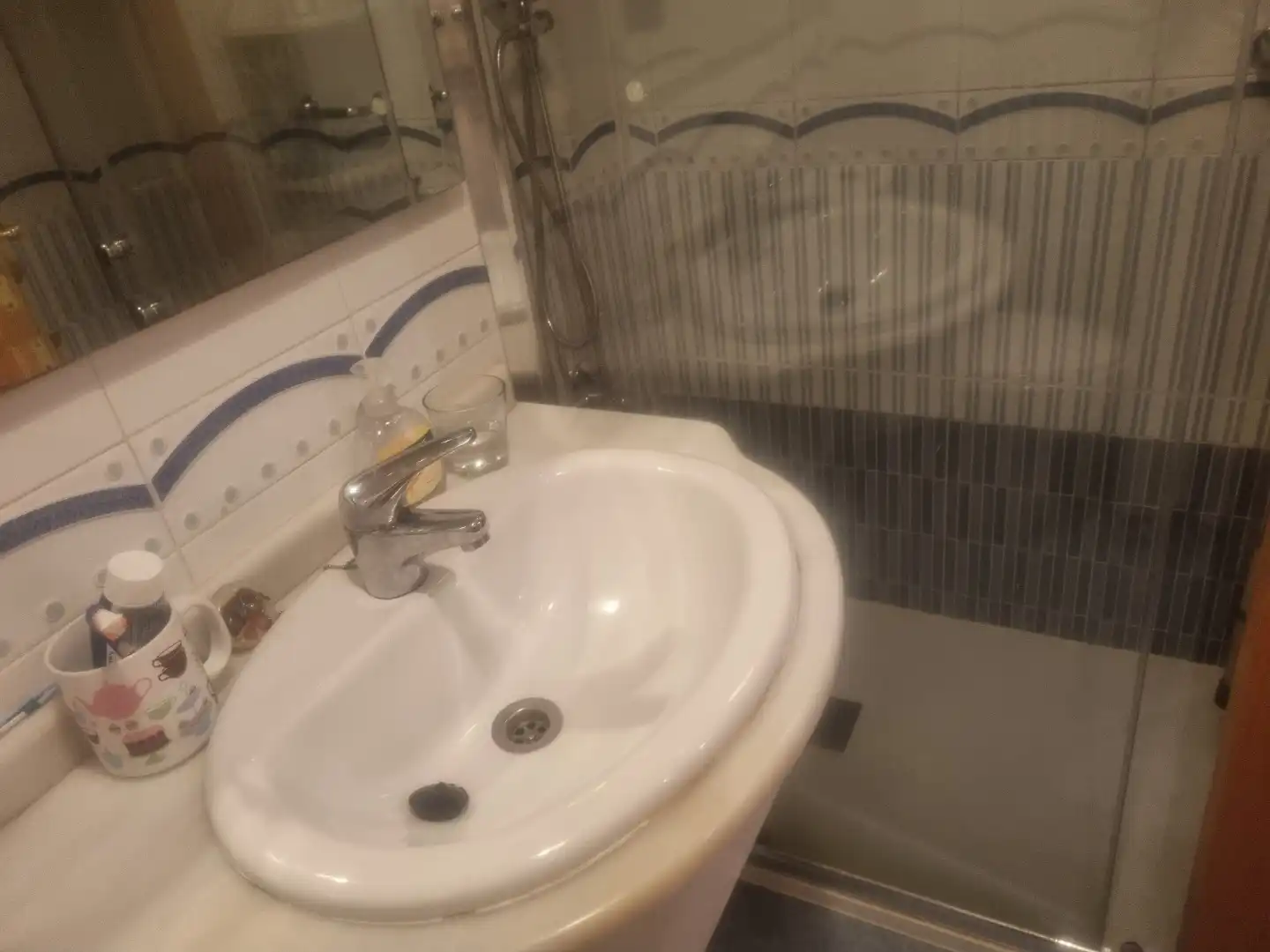 Bany de Apartament en venda en Burgos amb Calefacció i Traster