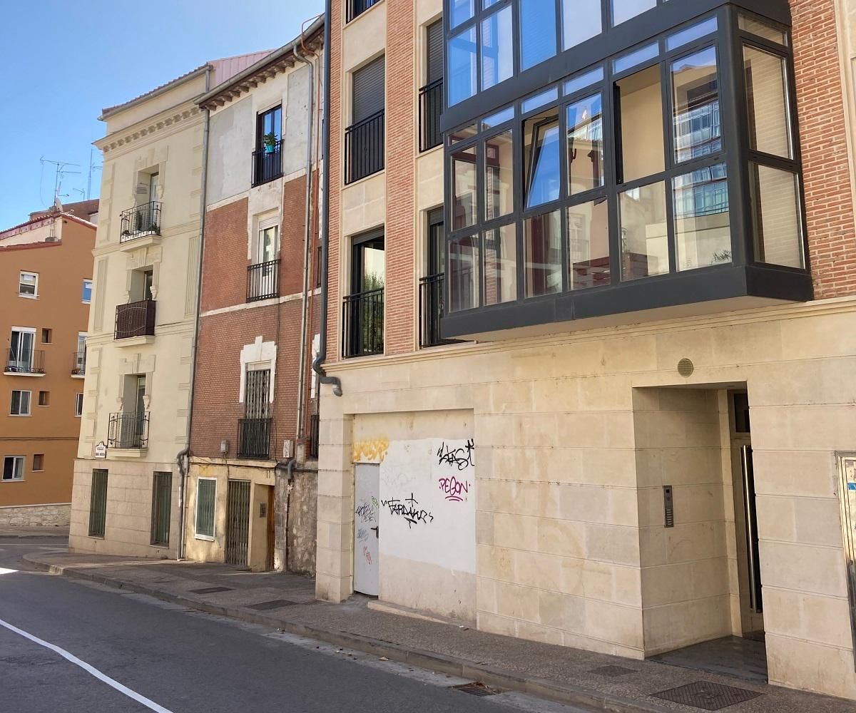 Außenansicht von Geschaftsraum zum verkauf in Burgos Capital