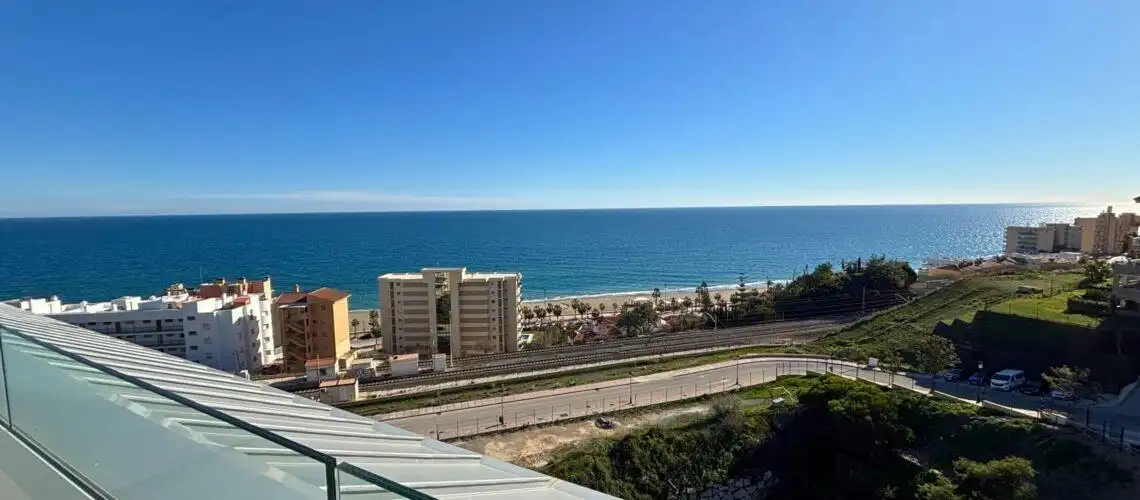 Àtic amb piscina en venda a Las Gaviotas  - Carvajal, imagen 2