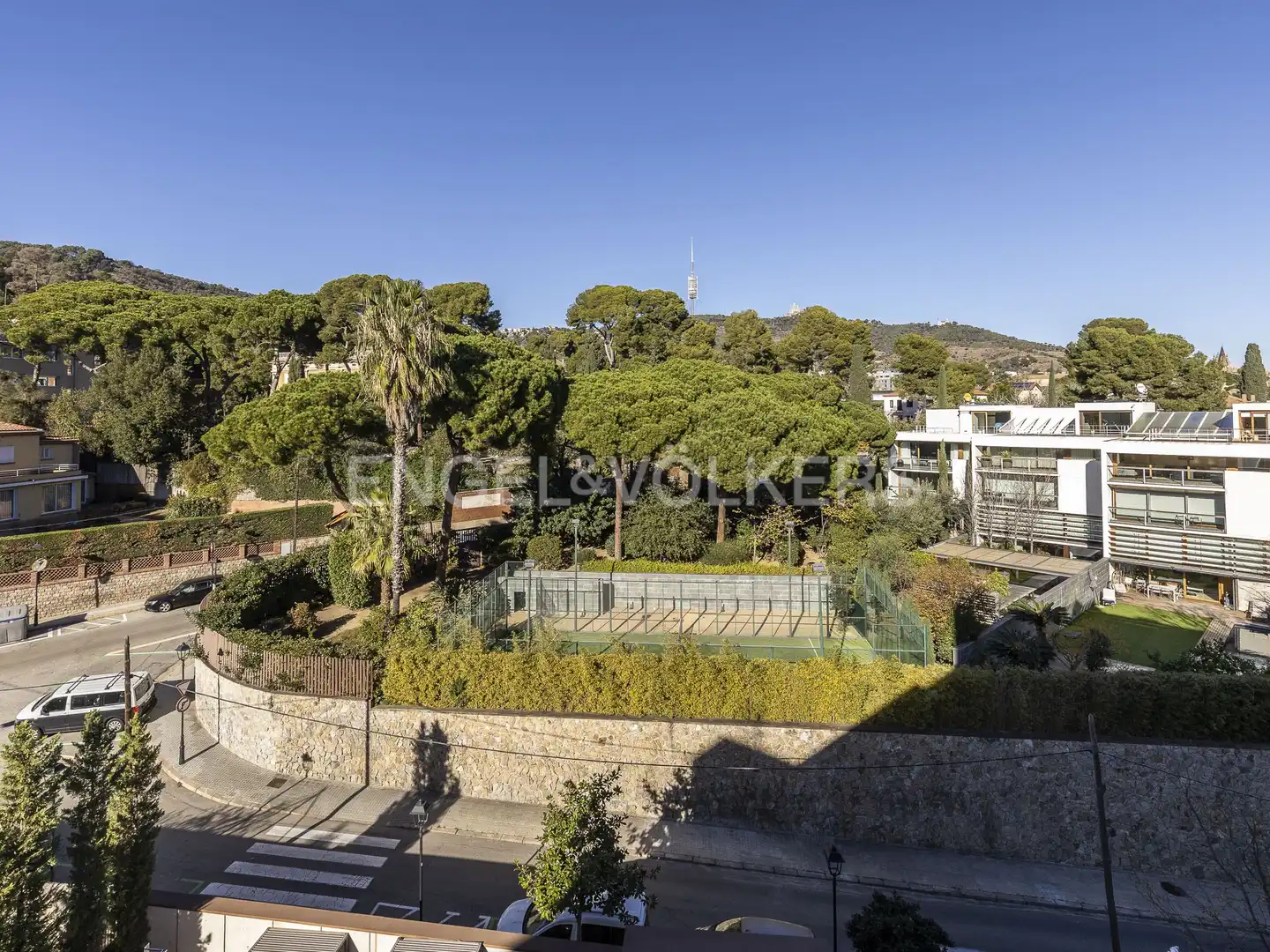 Vista exterior de Piso en venta en Barcelona con Aire acondicionado, Calefacción y Parquet