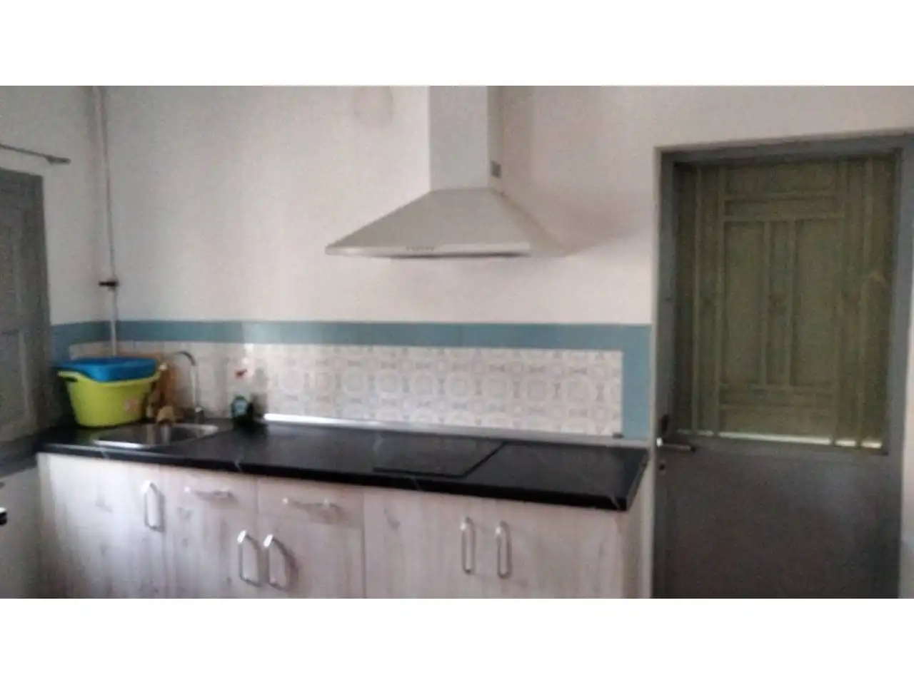 Cocina de Casa o chalet en venta en Monzón con Jardín privado, Terraza y Amueblado