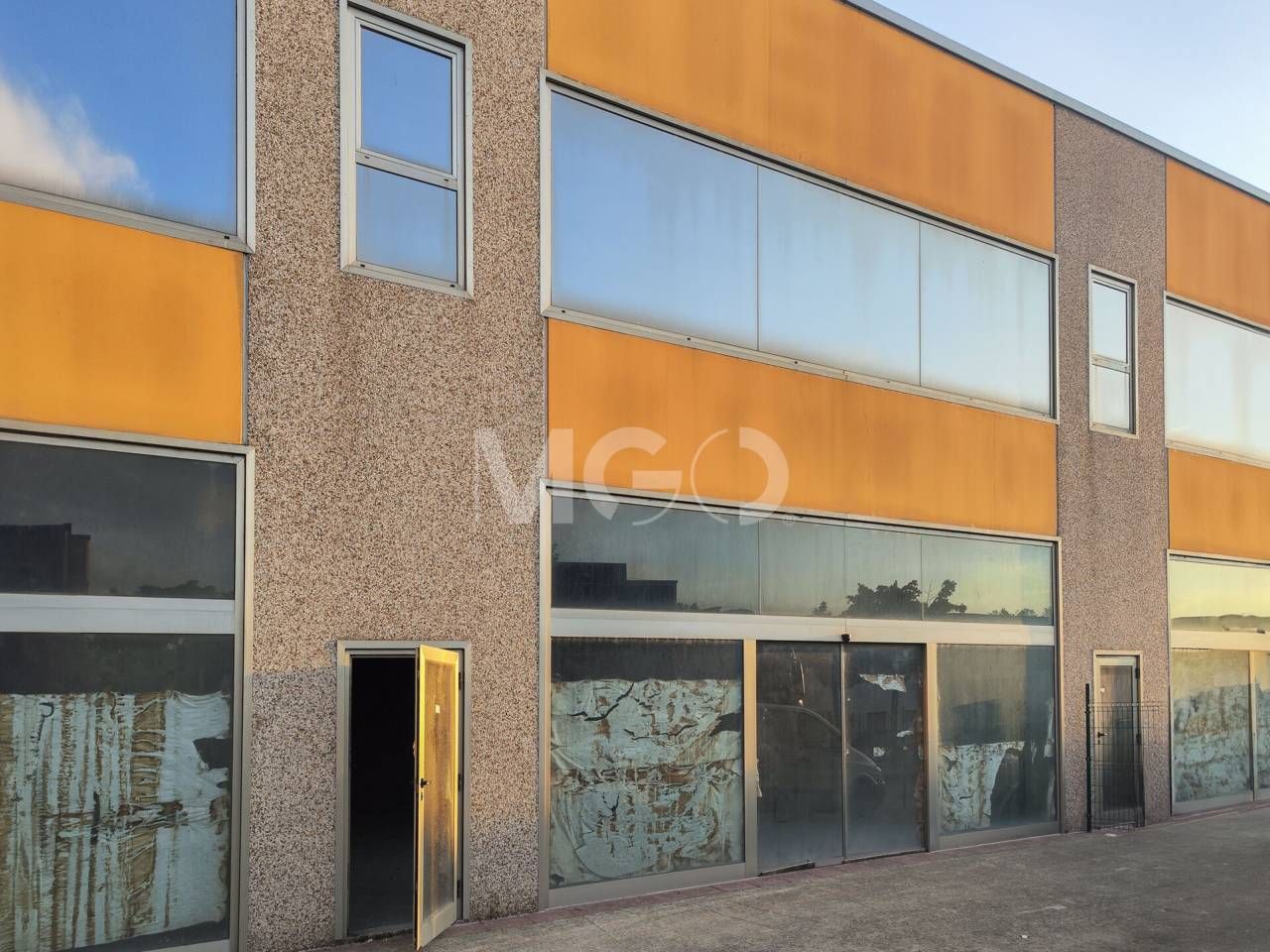 Exterior view of Industrial buildings to rent in Vic