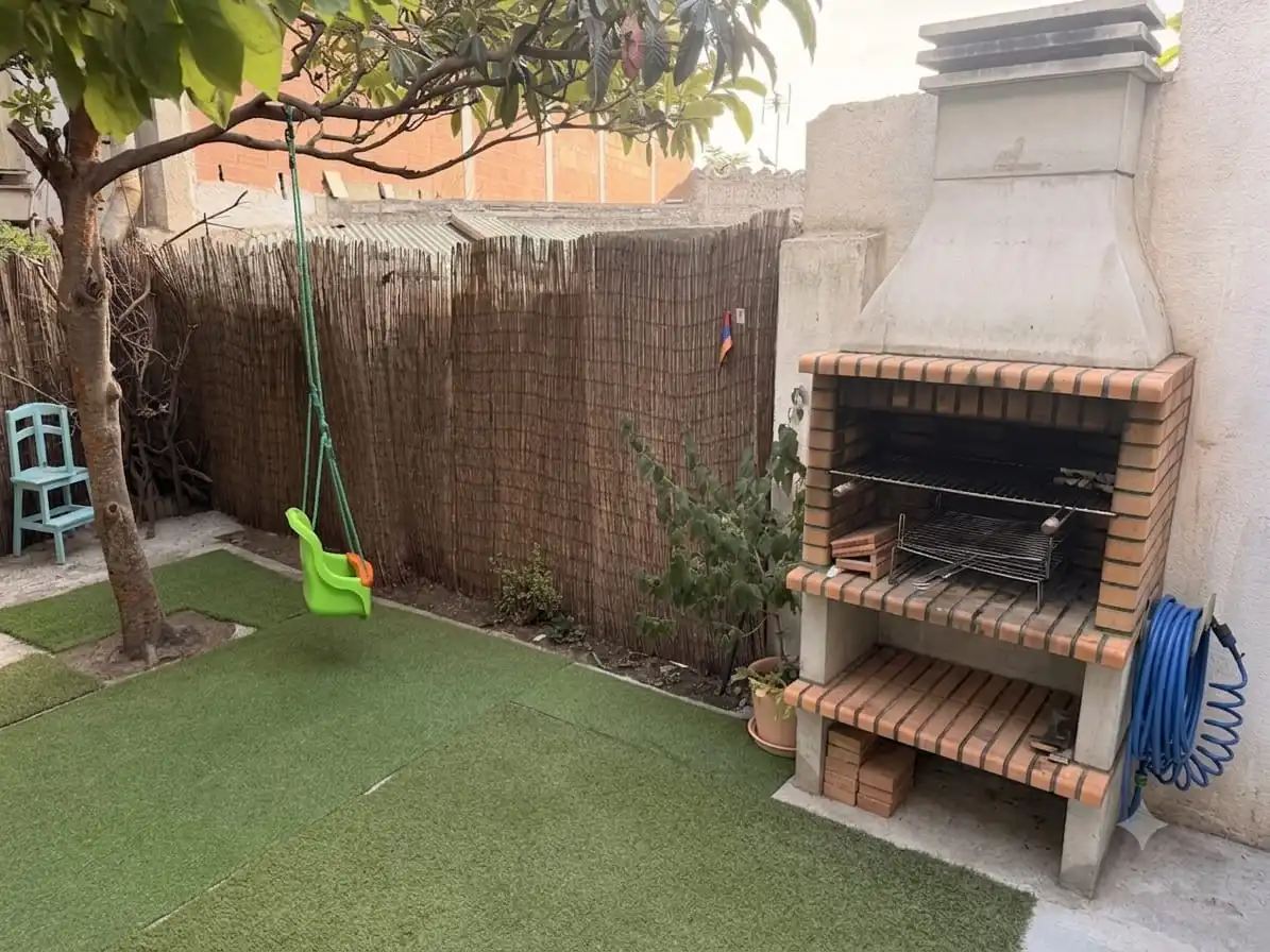 Casa en venta en Carrer de la Plata