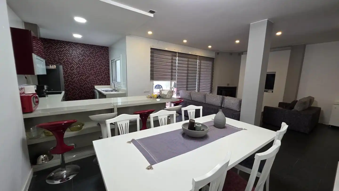 Dining room of Houses for share in Terrassa  with Furnished, Oven and Washing machine
