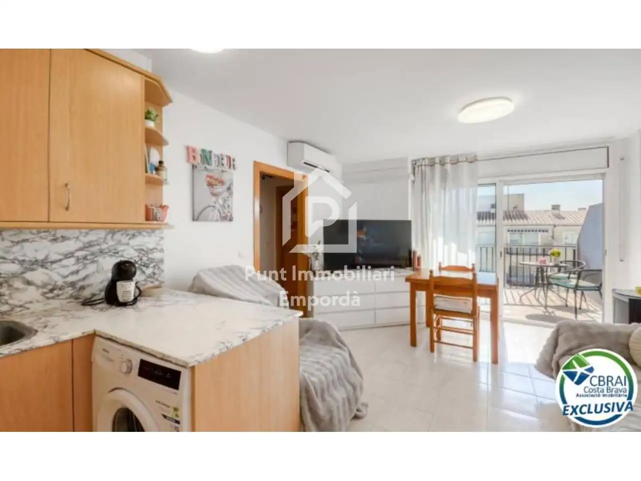 Apartamento con terraza en venta en Calle Calderón de la Barca, imagen 5