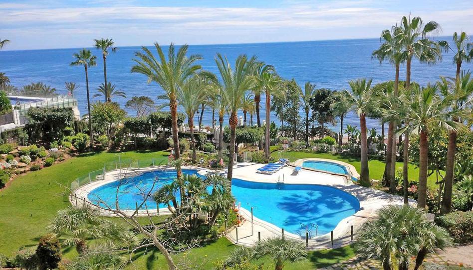 Photo 1 of Apartment for sale in Playa de la Fontanilla, Málaga