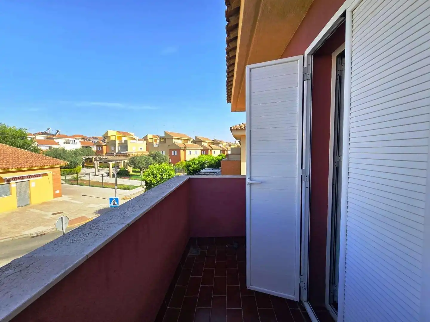 Balcony of Detached homes for sale in Castilleja de la Cuesta  with Air Conditioner, Terrace and Storage room