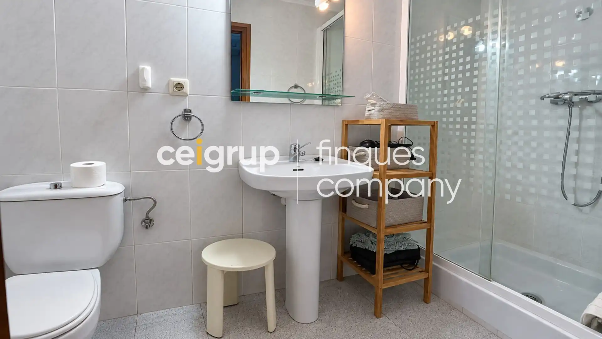 Baño de Piso en venta en Salatar