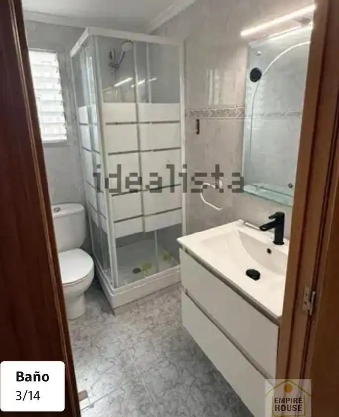Bany de Pis de lloguer en Valencia amb Aire condicionat i Moblat