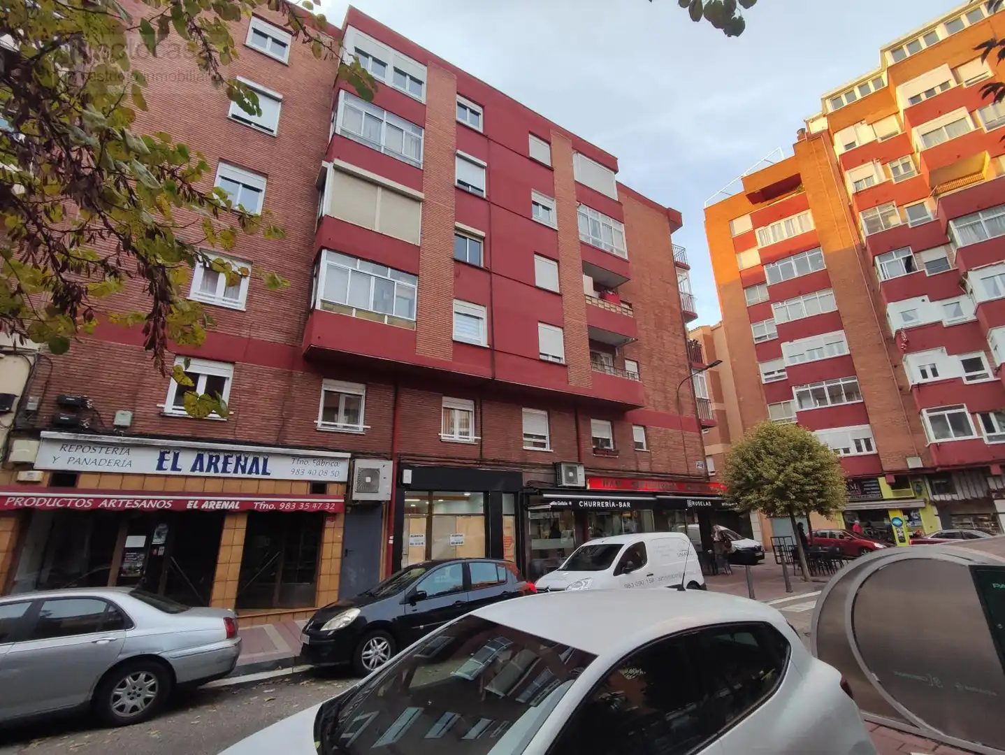 Vista exterior de Local de alquiler en Valladolid
