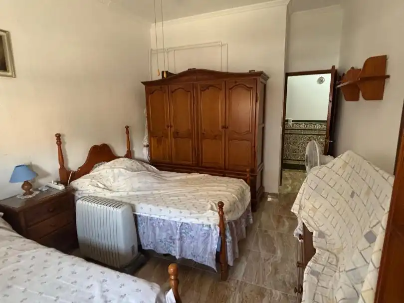 Dormitori de Casa o xalet en venda en Almería