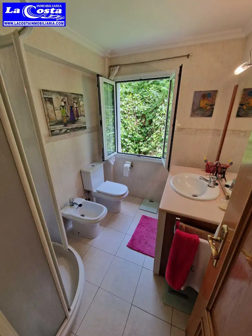 Bathroom of Detached homes for sale in Marina de Cudeyo  with Private garden, Terrace and Oven