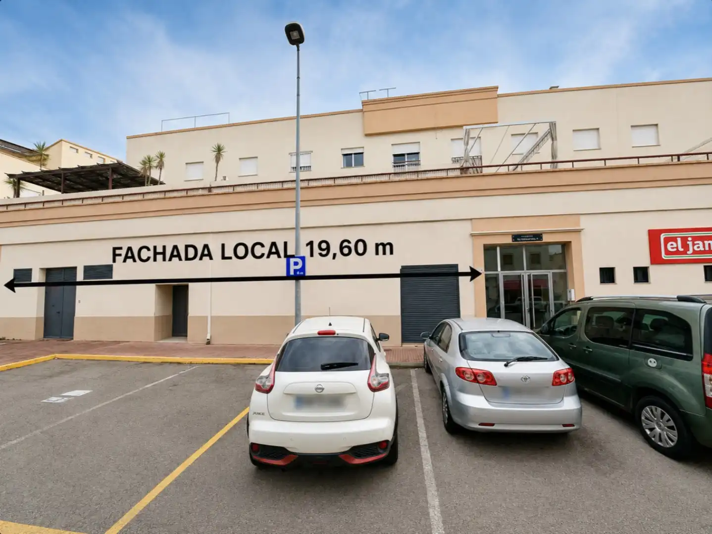 Aparcament de Local de lloguer en Rota