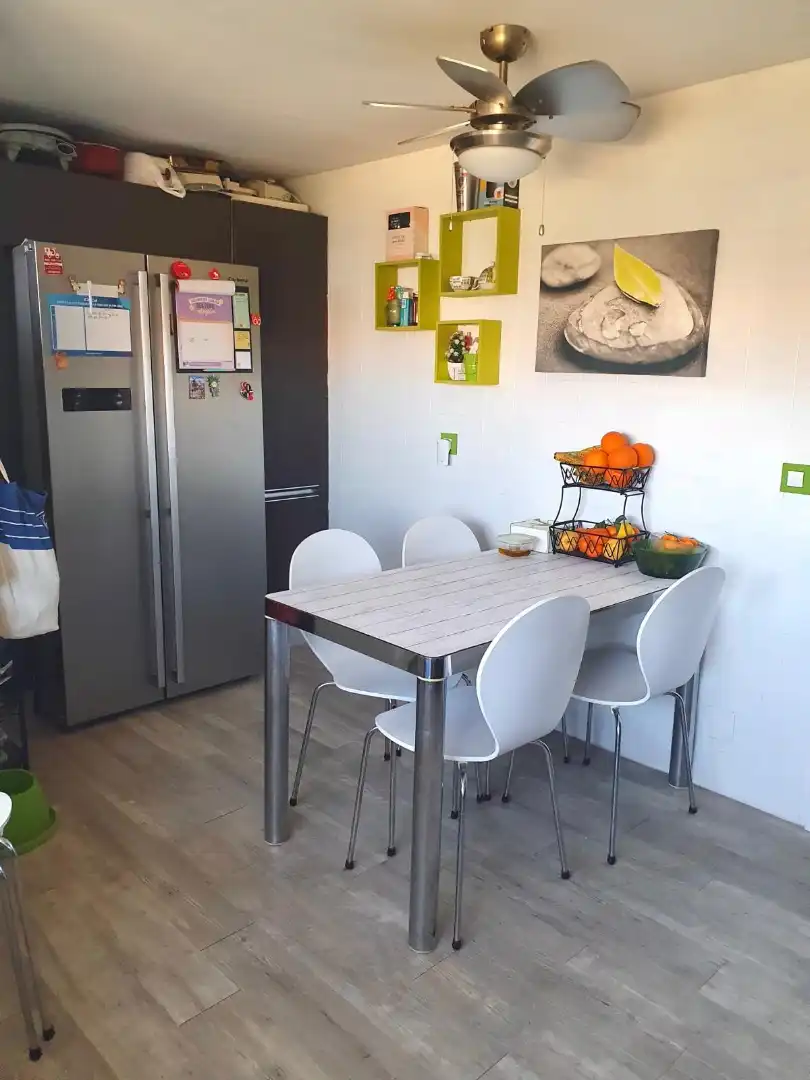 Cuina de Apartament en venda en Alicante / Alacant amb Aire condicionat, Calefacció i Terrassa