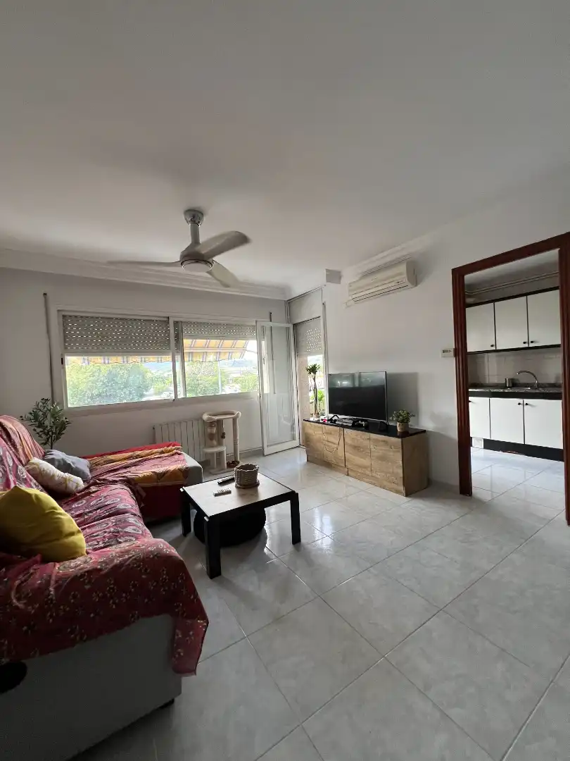Piso con ascensor en venta en Plaça Agermanament 1