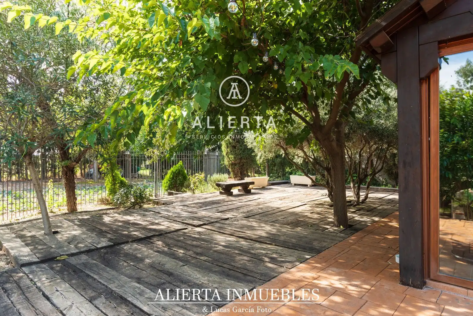 Houses for sale in Damas, San Juan de Mozarrifar