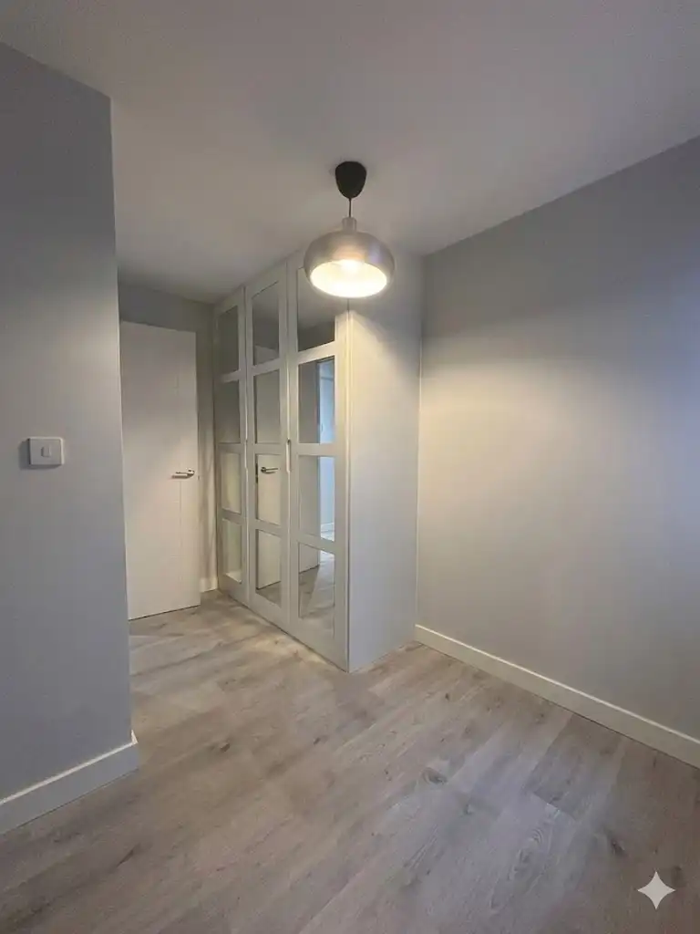 Schlafzimmer von Wohnung zur Miete in Madrid mit Klimaanlage und Heizung