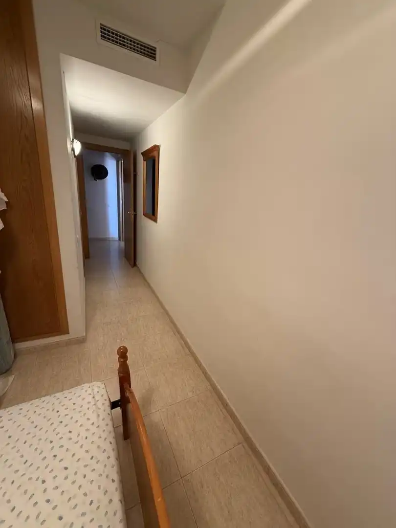 Wohnung zum Verkauf in Calafell mit Klimaanlage, Heizung und Terrasse