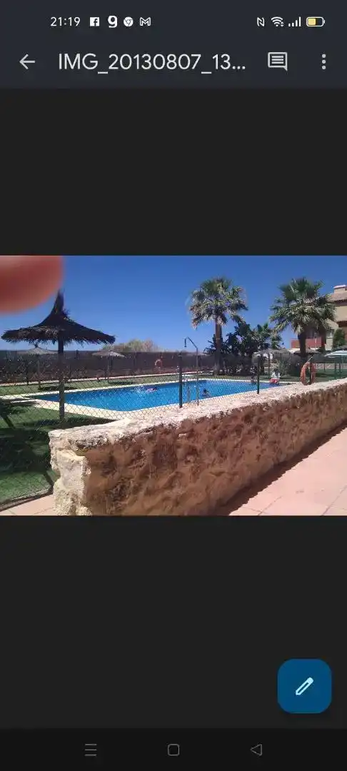 Piscina de Piso de alquiler en Rota con Amueblado, Lavadora y Microondas