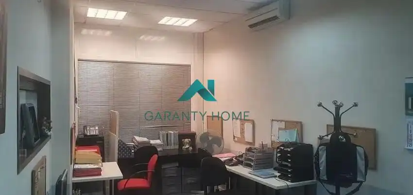 Oficina de alquiler en Gelves con Aire acondicionado y Calefacción