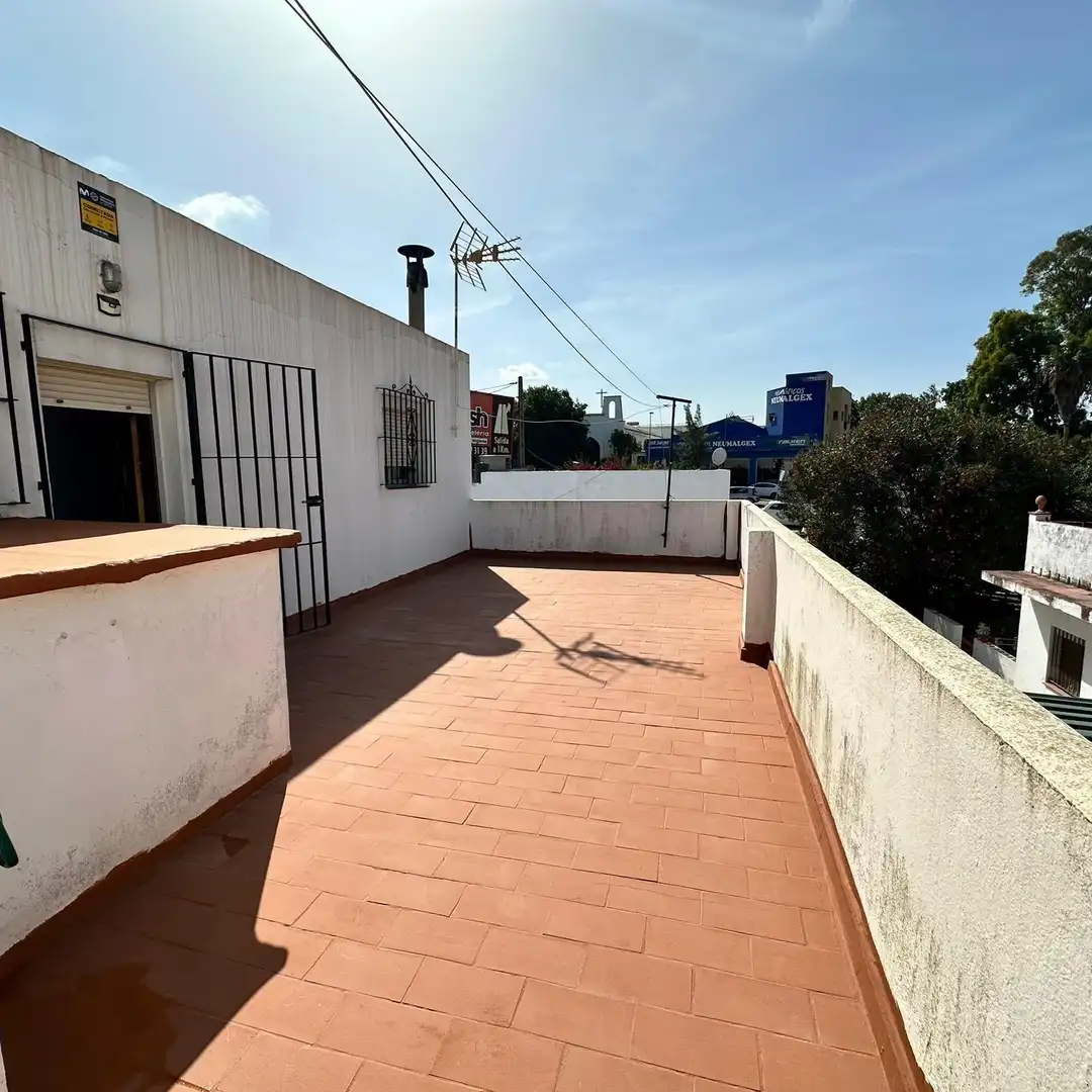 Terrassa de Casa o xalet en venda en Algeciras